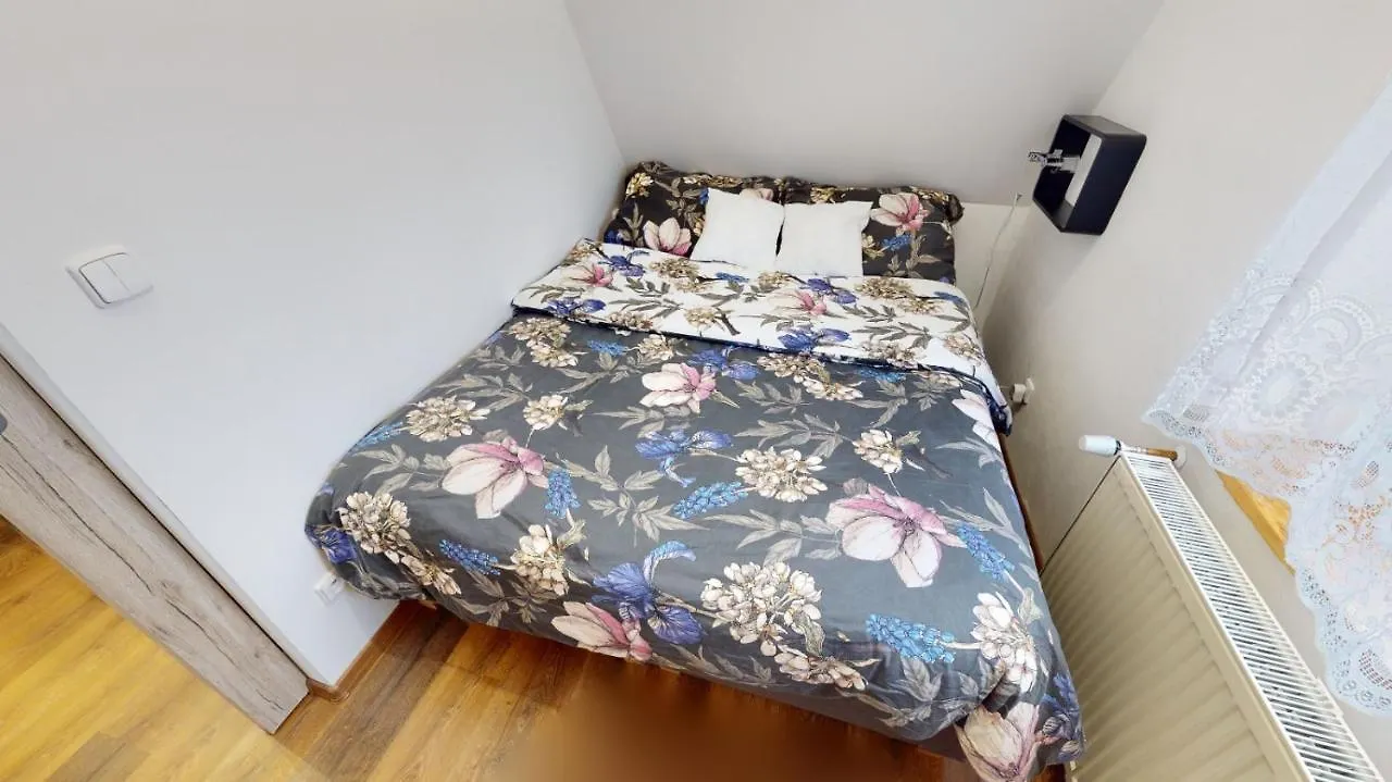 Apartman Atelier Vary V Nove Zrekonstruovanem Dome Karlovy Vary Apartment